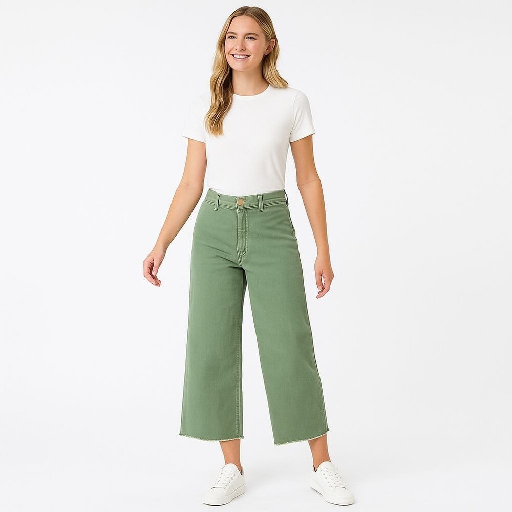 Zara Size 4 Cropped High Rise Wide-Leg Jeans Mint Green